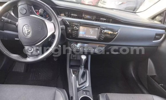 Sayi Na hannu Toyota Corolla Azurfa Mota in Accra a Greater Accra Sayi Na hannu Toyota Corolla Azurfa Mota in Accra a Greater Accra