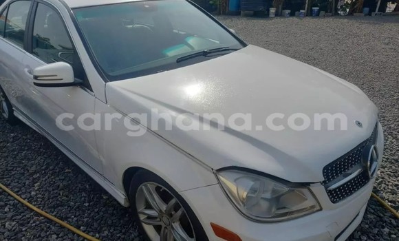 Buy Used Mercedes‒Benz C–Class White Car in Accra in Greater Accra Buy Used Mercedes‒Benz C–Class White Car in Accra in Greater Accra
