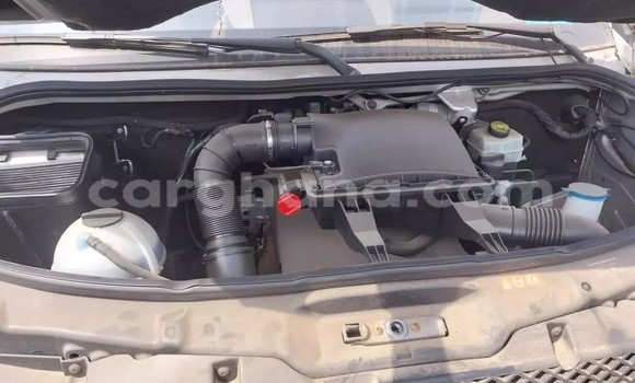 Sayi Na hannu Mercedes‒Benz S-klasse Azurfa Mota in Accra a Greater Accra Sayi Na hannu Mercedes‒Benz S-klasse Azurfa Mota in Accra a Greater Accra