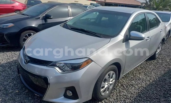 Sayi Na hannu Toyota Corolla Azurfa Mota in Accra a Greater Accra Sayi Na hannu Toyota Corolla Azurfa Mota in Accra a Greater Accra