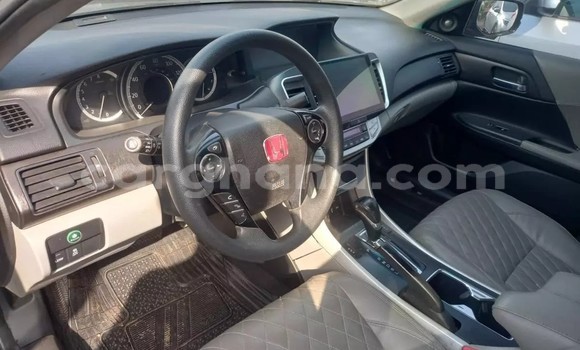 Sayi Na hannu Honda Accord Black Mota in Accra a Greater Accra Sayi Na hannu Honda Accord Black Mota in Accra a Greater Accra