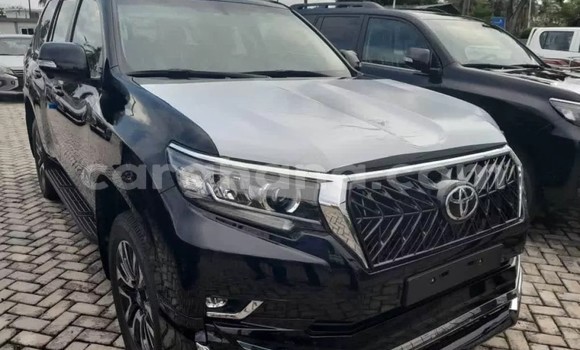 Buy Used Toyota Land Cruiser Prado Black Car in Accra in Greater Accra