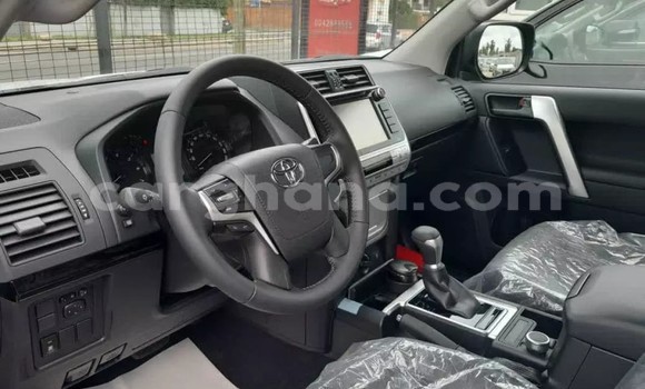 Sayi Na hannu Toyota Land Cruiser Prado Black Mota in Accra a Greater Accra Sayi Na hannu Toyota Land Cruiser Prado Black Mota in Accra a Greater Accra