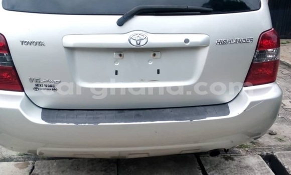 Sayi Na hannu Toyota RAV4 Azurfa Mota in Sekondi–Takoradi Metropolitan a Yamma