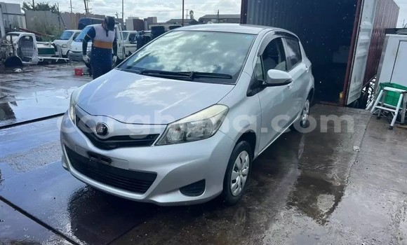Buy Used Toyota Vitz Silver Car in Accra in Greater Accra