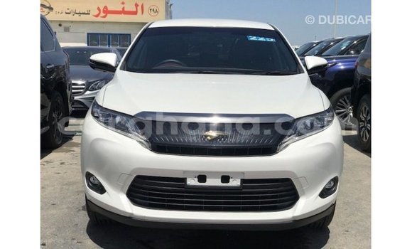 Sayi Imported Toyota Harrier White Mota in Import - Dubai a Ashanti Sayi Imported Toyota Harrier White Mota in Import - Dubai a Ashanti