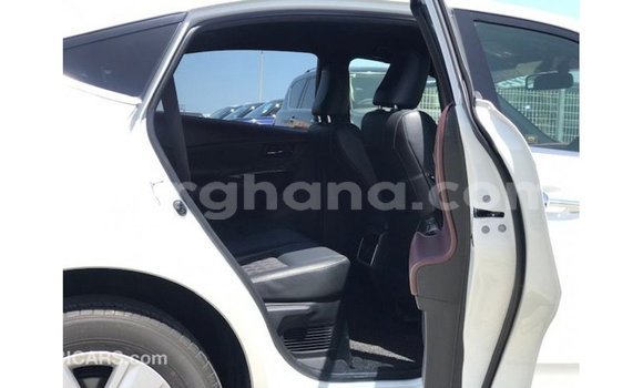 Sayi Imported Toyota Harrier White Mota in Import - Dubai a Ashanti Sayi Imported Toyota Harrier White Mota in Import - Dubai a Ashanti