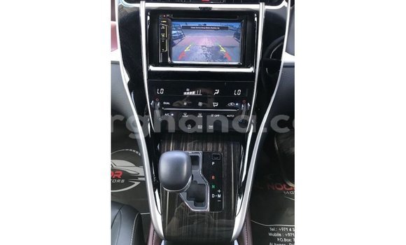Sayi Imported Toyota Harrier White Mota in Import - Dubai a Ashanti Sayi Imported Toyota Harrier White Mota in Import - Dubai a Ashanti