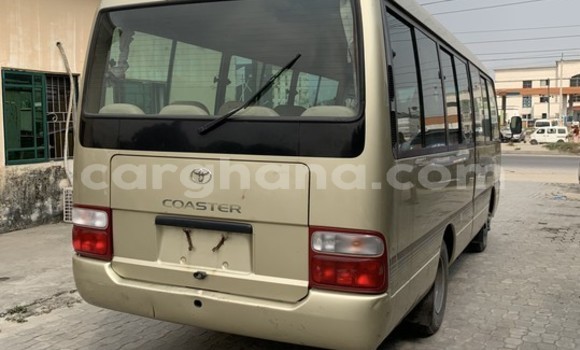 Buy Used Toyota Coaster Beige Car in Takoradi in Western Buy Used Toyota Coaster Beige Car in Takoradi in Western