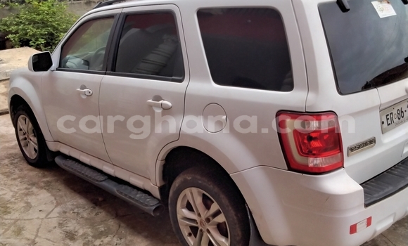 Buy Used Ford Escape White Car in Akim Oda in Eastern Buy Used Ford Escape White Car in Akim Oda in Eastern