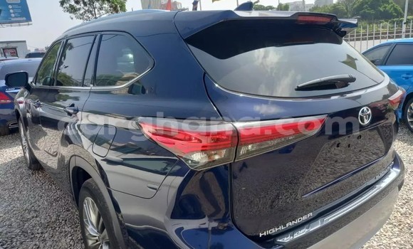 Sayi Na hannu Toyota Highlander Blue Mota in Accra a Greater Accra Sayi Na hannu Toyota Highlander Blue Mota in Accra a Greater Accra