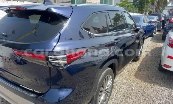 Sayi Na hannu Toyota Highlander Blue Mota in Accra a Greater Accra Sayi Na hannu Toyota Highlander Blue Mota in Accra a Greater Accra
