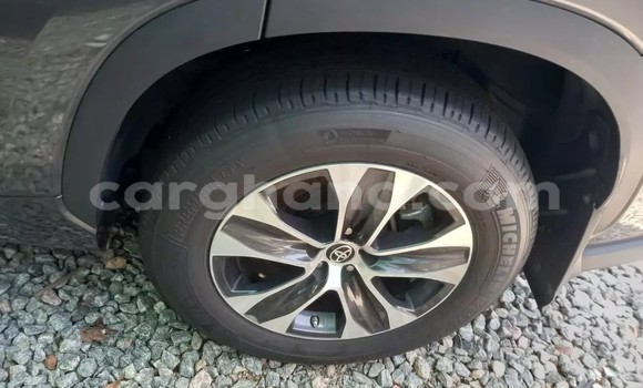 Buy Used Toyota Highlander Silver Car in Accra in Greater Accra Buy Used Toyota Highlander Silver Car in Accra in Greater Accra