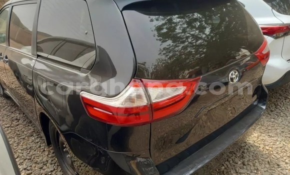Buy Used Toyota Sienna Black Car in Accra in Greater Accra Buy Used Toyota Sienna Black Car in Accra in Greater Accra