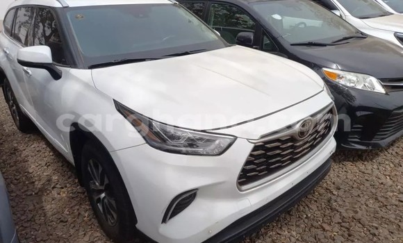 Buy Used Toyota Highlander White Car in Accra in Greater Accra