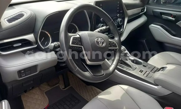 Sayi Na hannu Toyota Highlander White Mota in Accra a Greater Accra Sayi Na hannu Toyota Highlander White Mota in Accra a Greater Accra