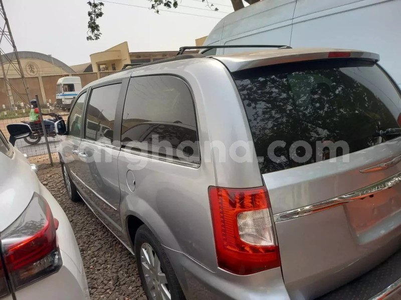 Big with watermark chrysler town country greater accra accra 57772