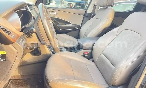 Sayi Na hannu Hyundai Santa Fe Black Mota in Accra a Greater Accra Sayi Na hannu Hyundai Santa Fe Black Mota in Accra a Greater Accra