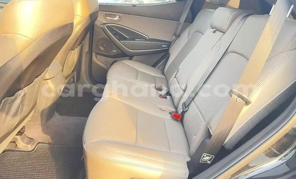 Sayi Na hannu Hyundai Santa Fe Black Mota in Accra a Greater Accra Sayi Na hannu Hyundai Santa Fe Black Mota in Accra a Greater Accra