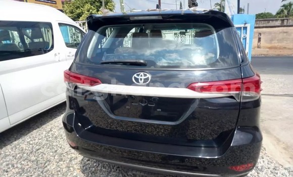 Sayi Na hannu Toyota Fortuner Black Mota in Accra a Greater Accra Sayi Na hannu Toyota Fortuner Black Mota in Accra a Greater Accra