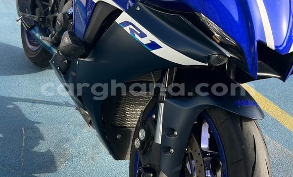 Buy Used Yamaha R1 Blue Bike in Accra in Greater Accra Buy Used Yamaha R1 Blue Bike in Accra in Greater Accra