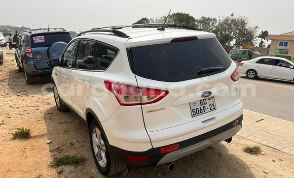 Buy Used Ford Focus White Car in Accra in Greater Accra Buy Used Ford Focus White Car in Accra in Greater Accra