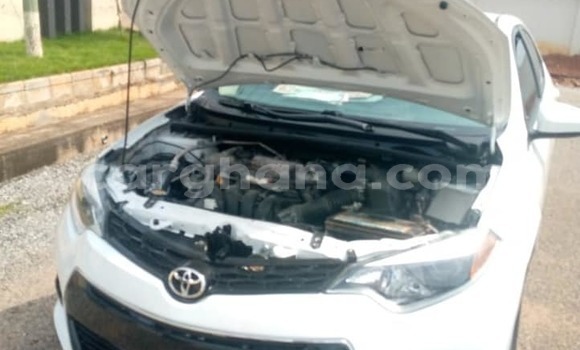 Buy Used Toyota Corolla White Car in Accra in Greater Accra Buy Used Toyota Corolla White Car in Accra in Greater Accra