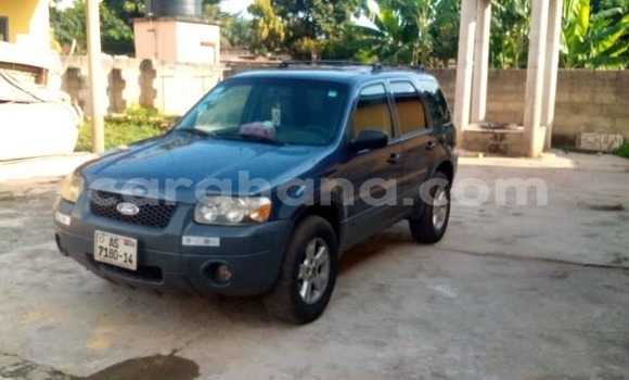 Buy Used Ford Escape Blue Car in Accra in Greater Accra Buy Used Ford Escape Blue Car in Accra in Greater Accra