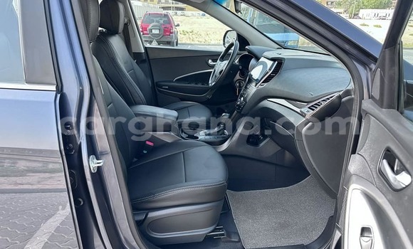 Ra Àlòkù Hyundai Santa Fe Miiran Ọkọ̀ in Accra ni Greater Accra Ra Àlòkù Hyundai Santa Fe Miiran Ọkọ̀ in Accra ni Greater Accra