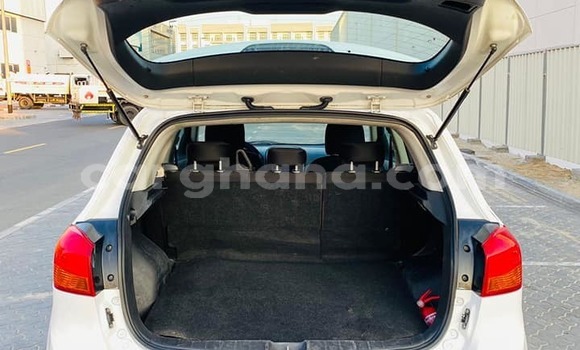 Ra Àlòkù Mitsubishi ASX funfun Ọkọ̀ in Accra ni Greater Accra Ra Àlòkù Mitsubishi ASX funfun Ọkọ̀ in Accra ni Greater Accra