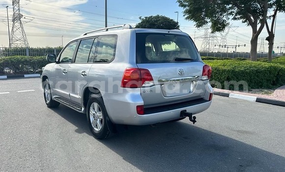 Ra Àlòkù Toyota Land Cruiser Miiran Ọkọ̀ in Accra ni Greater Accra Ra Àlòkù Toyota Land Cruiser Miiran Ọkọ̀ in Accra ni Greater Accra