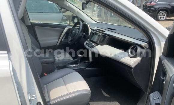 Buy Used Toyota RAV4 White Car in Takoradi in Western Buy Used Toyota RAV4 White Car in Takoradi in Western