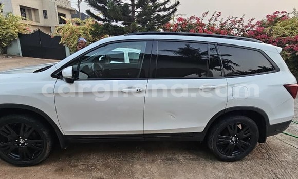 Buy Used Honda Pilot White Car in Accra in Greater Accra Buy Used Honda Pilot White Car in Accra in Greater Accra