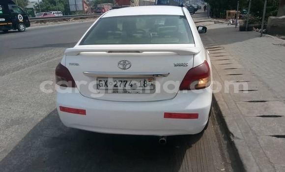 Buy Used Toyota Yaris White Car in Accra in Greater Accra Buy Used Toyota Yaris White Car in Accra in Greater Accra