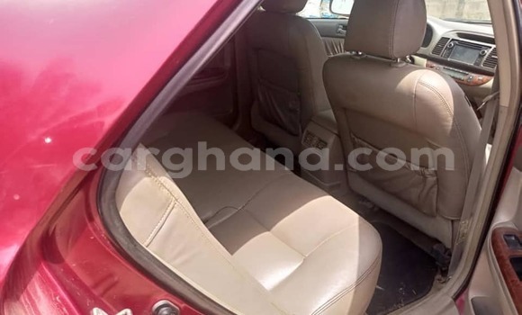 Sayi Na hannu Toyota Camry Red Mota in Accra a Greater Accra Sayi Na hannu Toyota Camry Red Mota in Accra a Greater Accra