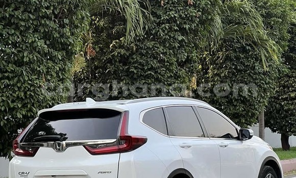 Buy Used Honda CR–V White Car in Accra in Greater Accra Buy Used Honda CR–V White Car in Accra in Greater Accra