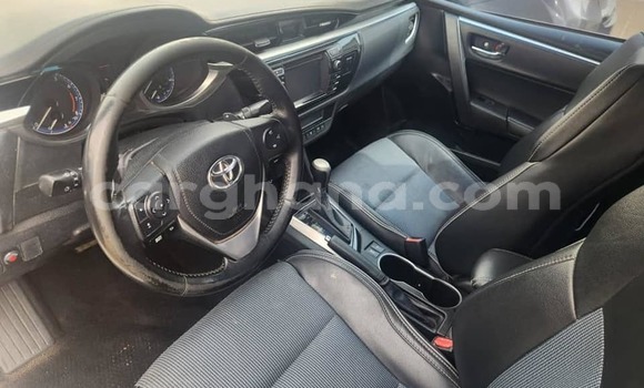 Sayi Na hannu Toyota Corolla White Mota in Accra a Greater Accra Sayi Na hannu Toyota Corolla White Mota in Accra a Greater Accra