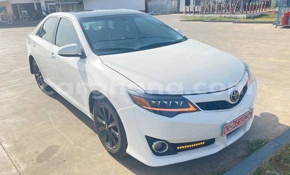 Buy Used Toyota Camry White Car in Accra in Greater Accra Buy Used Toyota Camry White Car in Accra in Greater Accra