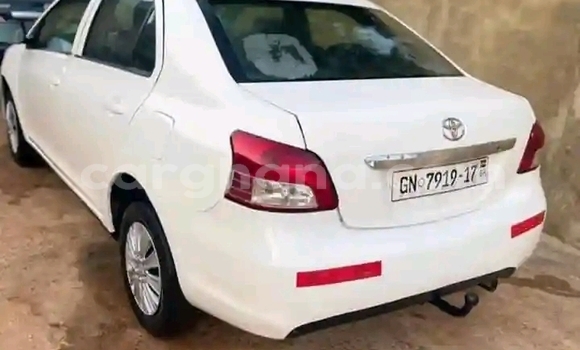 Ra Àlòkù Toyota Yaris Silver Ọkọ̀ in Accra ni Greater Accra Ra Àlòkù Toyota Yaris Silver Ọkọ̀ in Accra ni Greater Accra