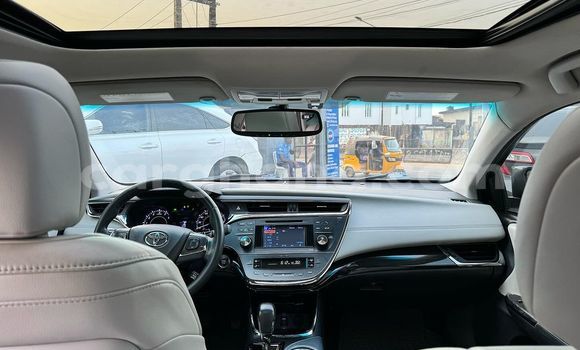 Buy Used Toyota Avalon White Car in Sekondi–Takoradi Metropolitan in Western Buy Used Toyota Avalon White Car in Sekondi–Takoradi Metropolitan in Western