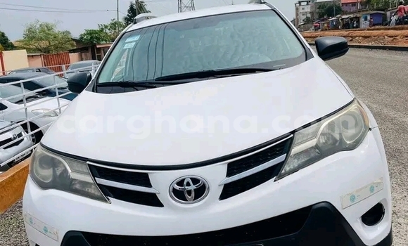 Ra Àlòkù Toyota 4Runner Red Ọkọ̀ in Accra ni Greater Accra Ra Àlòkù Toyota 4Runner Red Ọkọ̀ in Accra ni Greater Accra