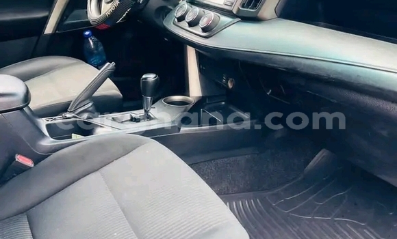 Ra Àlòkù Toyota 4Runner Red Ọkọ̀ in Accra ni Greater Accra Ra Àlòkù Toyota 4Runner Red Ọkọ̀ in Accra ni Greater Accra