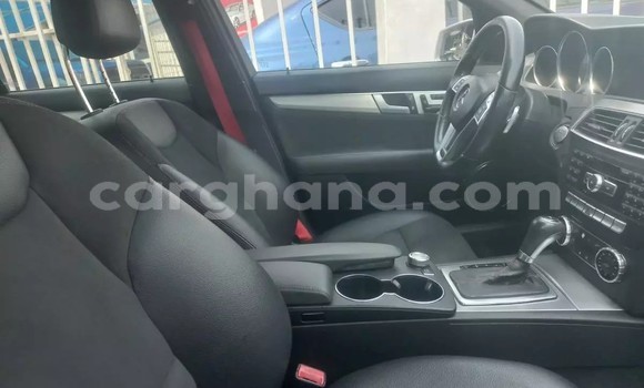 Ra Àlòkù Mercedes‒Benz C–Class Silver Ọkọ̀ in Accra ni Greater Accra Ra Àlòkù Mercedes‒Benz C–Class Silver Ọkọ̀ in Accra ni Greater Accra