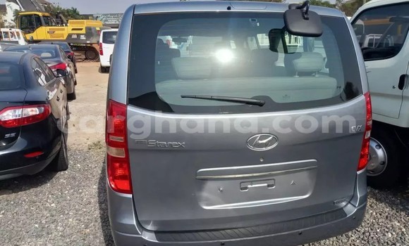 Ra Àlòkù Hyundai Starex (H-1) Silver Ọkọ̀ in Accra ni Greater Accra Ra Àlòkù Hyundai Starex (H-1) Silver Ọkọ̀ in Accra ni Greater Accra