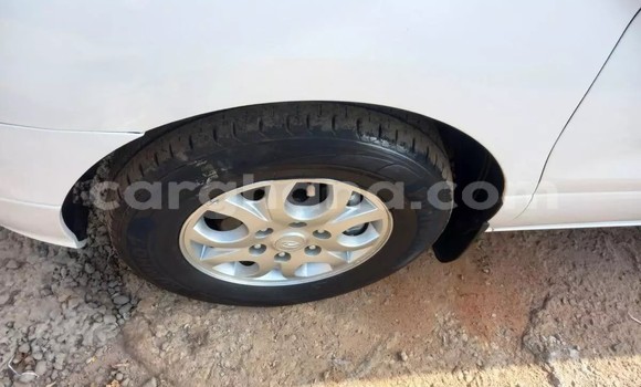 Sayi Na hannu Hyundai Starex (H-1) White Mota in Accra a Greater Accra Sayi Na hannu Hyundai Starex (H-1) White Mota in Accra a Greater Accra