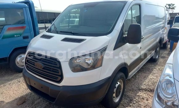 Ra Àlòkù Ford Model T funfun Ọkọ̀ in Accra ni Greater Accra Ra Àlòkù Ford Model T funfun Ọkọ̀ in Accra ni Greater Accra