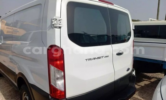 Ra Àlòkù Ford Model T funfun Ọkọ̀ in Accra ni Greater Accra Ra Àlòkù Ford Model T funfun Ọkọ̀ in Accra ni Greater Accra