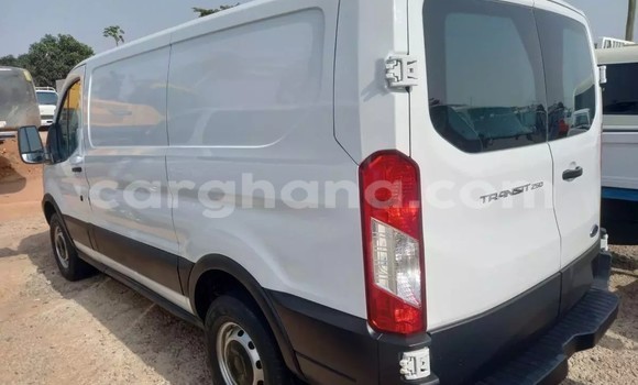 Ra Àlòkù Ford Model T funfun Ọkọ̀ in Accra ni Greater Accra Ra Àlòkù Ford Model T funfun Ọkọ̀ in Accra ni Greater Accra