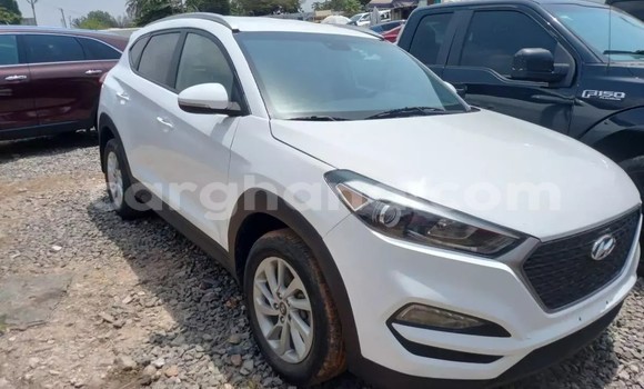 Sayi Na hannu Hyundai Tucson White Mota in Accra a Greater Accra Sayi Na hannu Hyundai Tucson White Mota in Accra a Greater Accra