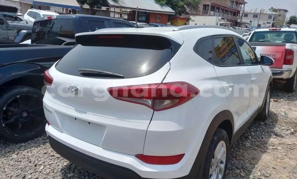 Sayi Na hannu Hyundai Tucson White Mota in Accra a Greater Accra Sayi Na hannu Hyundai Tucson White Mota in Accra a Greater Accra